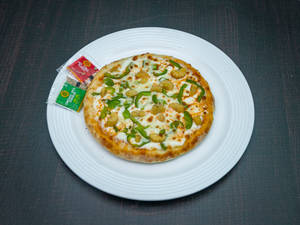 Baby Corn and Capsicum Pizza