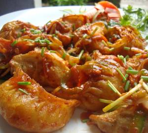 Veg Schezwan Momos 4pcs