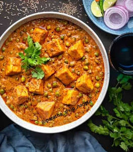 Matar Paneer
