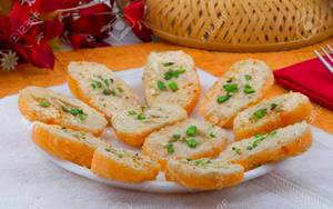 Chena Toast (250 Gms)
