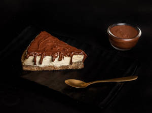Nutella Cheesecake Slice