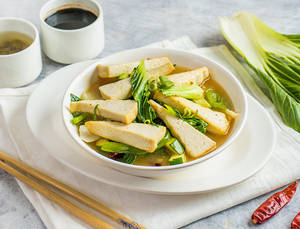 Wok Tossed Chinese Greens With Tofu (gravy).