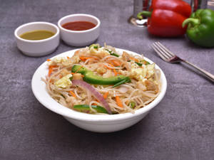 Special Chowmein (Chicken)