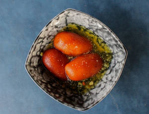 Gulab Jamun 