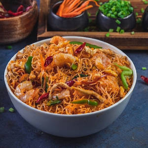 Schezwan Style Meifoon Non-veg