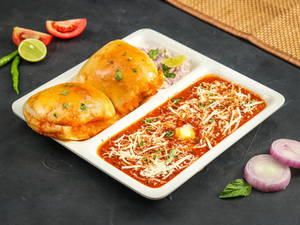 Cheesy Pav Bhaji