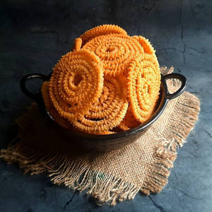 Homemade Chilly Murukku/ Kara Chakli (200 Gms)