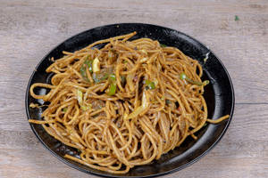 Veg Hakka Noodles 