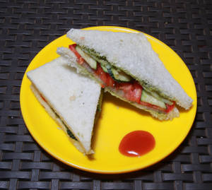 Classic Veg Club Sandwich