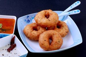 Medu Vada