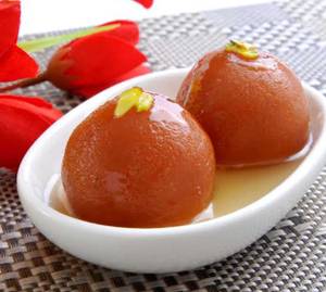 Gulabjamun Stuffed [1 Pc]