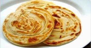 Lachha Paratha  