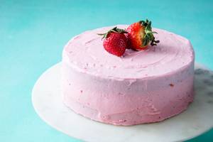 1 Pound Strawberry In Rich Cream (454gm)