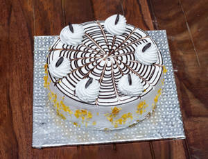 Butterscotch Fresh Cream Cakes