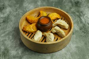 Chicken Momos (3pcs) + Mutton Momos (3pcs)