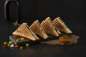 Vegetable Delight Sandwich