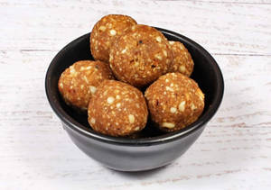 Shengdana Ladoo ( 5nos )