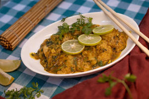 Fish In Coriander Lemon Sauce