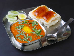 Butter Pav Bhaji