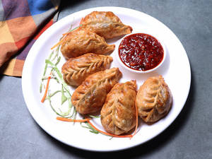 Chicken Fried Momos