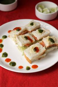 Bombay Kaccha Sandwich