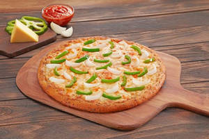 Fresh Capsicum With  Onion Pizza