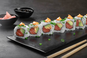 Salmon & Avocado Roll