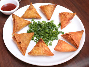 Chinese Samosa (8Pcs)