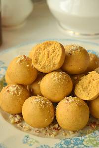 Ladoo Besan
