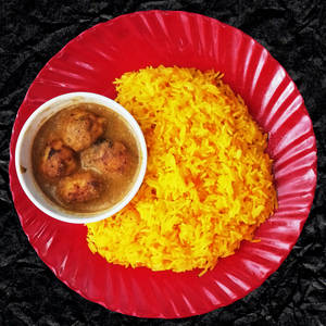 Basanti Pulao With Paneer Kofta Curry Combo