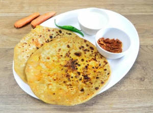 Aloo Onion Paratha (2 Pcs) With Curd & Pickle