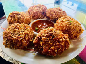 Kurkure Paneer Momos 6 Pcs