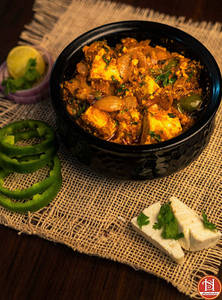 Handi Paneer