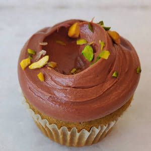 Pistachio with Chocolate Cupcake - Pack of Two