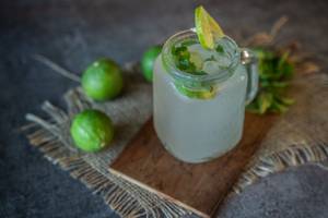 Lychee Mojito