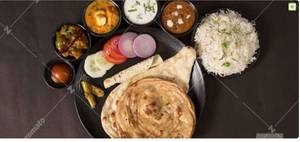Special Vvip All Star Thali + Mango Juice