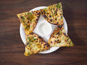 Aloo Paratha (2 pcs)