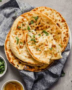 Cheese Garlic Naan