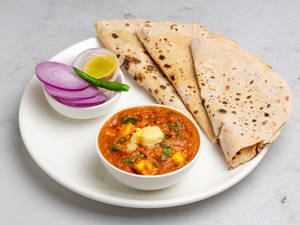 Paneer Butter Masala (300ml Container) With 3 Tawa Butter Chapatis & Sliced Onions Salad