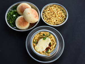 Butter Sev Usal without Pav