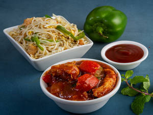 Chicken Noodles With Chilli Chicken