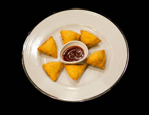 Cheese Samosa with Pizza Style Filling (6 Pcs)