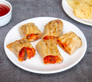 Chicken 65 Roll