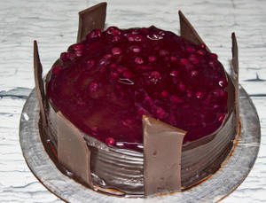 Chocolate Blueberry Cake (Eggless)