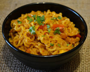 Butter Masala Maggi ( Serves 1 )