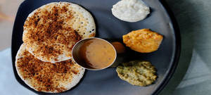 Podi Uthappam