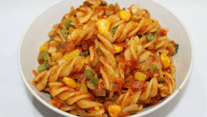 Mix sauce pasta