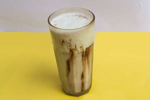 Pista Shake Mocktail