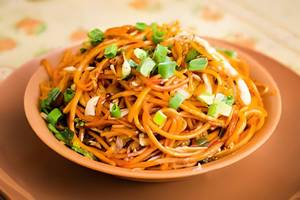 Veg Schezwan Noodles