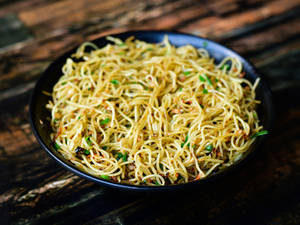 Veg Burnt Garlic Noodles